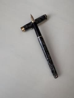 DAKS SIMPSON 万年筆　14K Marble Blackのサムネイル