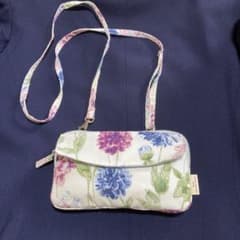 花柄ショルダーバッグのサムネイル