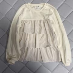 branshes 長袖カットソー フリルデザイン アイボリーのサムネイル