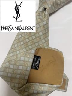 ☆極美品☆YSLイヴ・サンローラン総柄シルクネクタイのサムネイル