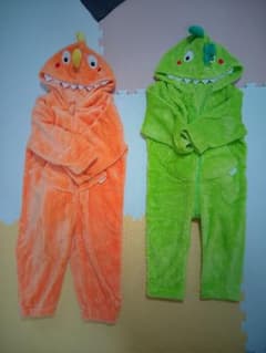 (⚠バラ売りです)ハロウィンにぜひ☆恐竜着ぐるみ オレンジorグリーンのサムネイル