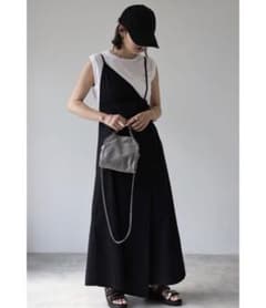 Bonjour Saganアシンメトリーラップサロペットスカートのサムネイル
