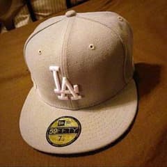 最終セール NEWERA LAのサムネイル
