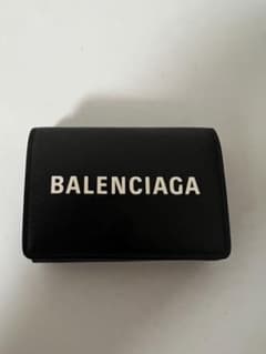 太陽神様専用、BALENCIAGA(バレンシアガ)ミニウォレットレザーのサムネイル