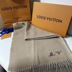 美品・新作　LOUIS VUITTON マフラー・デュアルのサムネイル