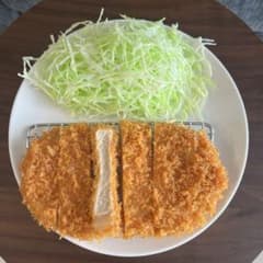 【リアル】食品サンプル とんかつ＆千切りキャベツのサムネイル