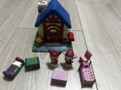 d*7様 どうぶつの森 森をつくろう 青の屋根 セット フィギュア - メルカリ