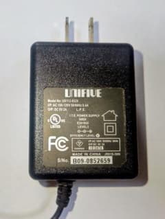 UNIFIVE ACアダプターUS112-0520 DC5V2A※動作保証なしのサムネイル