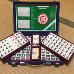 麻雀牌 ケース付き！のサムネイル