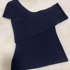 eimy istoire オフショルダートップス