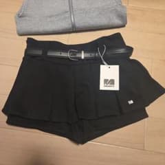 MENOT ベルト付き プリーツ ミニスカート ブラックのサムネイル