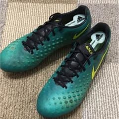 サッカースパイク マジスタオーパスsgのサムネイル