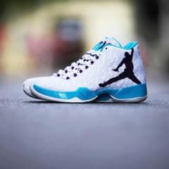 jordanXX9  定価29800円 26.0cmのサムネイル