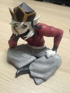 ⭐︎鬼滅の刃　童磨フィギュア⭐︎のサムネイル