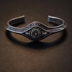 福猫様専用HIJIRI国花のバングル National crest bangleのサムネイル