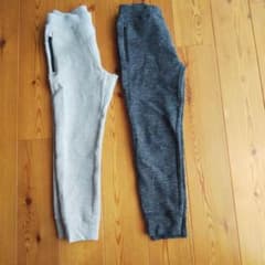 ユニクロ スウェットパンツ 130  2枚セットのサムネイル