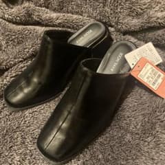 【タグ付き新品未使用】スムーススクエアトゥミュールのサムネイル