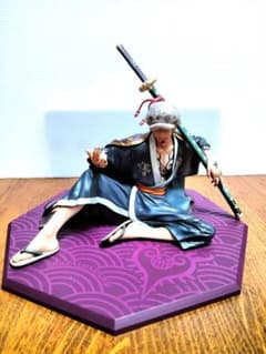 直*也様 P.O.P ワンピース トラファルガー・ロー フィギュアのサムネイル