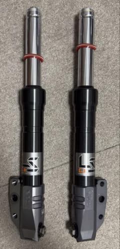 シグナスx RPM LS サスペンション フロントフォーク 左右セット最終値下げ シグナスx RPM LS サスペンション フロントフォーク 左右セット最終