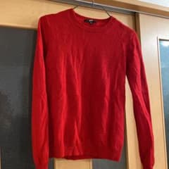 てぃん様専用 ユニクロ カシミヤ100％セーターのサムネイル