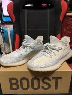 YEEZY BOOST 350 V2 CLOUDWHITE 28.5cm❗️❗️のサムネイル