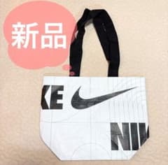 新品】ナイキNIKE 正規店 ショップ袋 エコバッグ ショッパー S - メルカリ