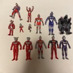 ウルトラマン ソフビ・小物 まとめ売りのサムネイル