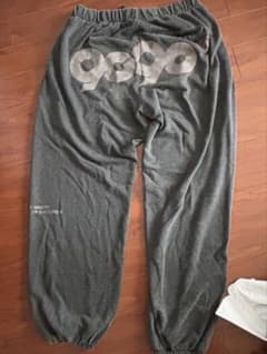 9090ロゴ　スウェットパンツLサイズ　今だけ限界まで値引いております！！のサムネイル