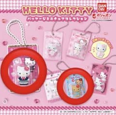 HELLO KITTY ミニチュアコレクション 日焼け ギャルのサムネイル