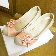 パンプス♡ゴールドのサムネイル
