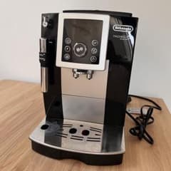 【ジャンク品】デロンギ マグニフィカ 全自動コーヒーマシン ECAM23210B ジャンク品】デロンギ マグニフィカ 全自動コーヒーマシン ECAM23210B