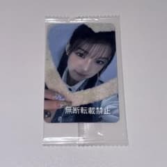 izna サラン ktown4u ラキドロ トレカ 未開封 公式 - メルカリ