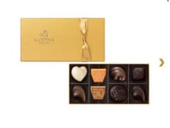 GODIVA チョコレート８個入りのサムネイル