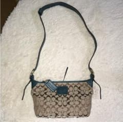 ゆうちゃん様専用 新品未使用COACH ショルダーバッグのサムネイル
