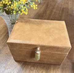 値下げ中【美品】Francfranc フラビア ジュエリーボックス S ブラウンのサムネイル