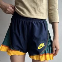 Nike sacai shorts - メルカリ