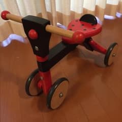 めっちゃかわいい！！ボーネルンド　木製プッシュバイク★てんとうむしのサムネイル