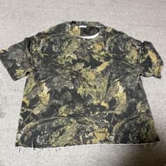 u*m様 ZARA リーフ柄 カットオフ Tシャツ XL リアルツリーのサムネイル
