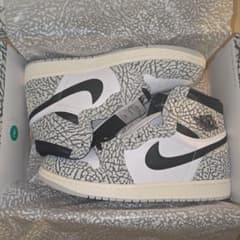 Nike Air Jordan 1 High OG White Cementのサムネイル