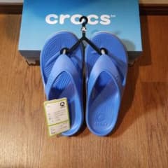 クロックス　サンダルのサムネイル