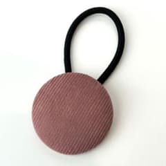 【スモーキーローズピンク】コーデュロイくるみボタンヘアゴム【38mm】のサムネイル
