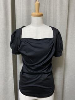 【値下げ可】ヴィヴィアンウエストウッド　デザインTシャツのサムネイル