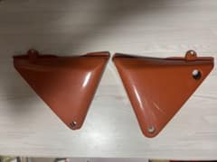 CB400SF NC31 社外サイドカバー 当時物 レース仕様のサムネイル