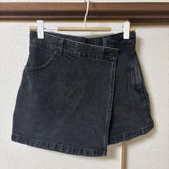 最終値下げ GU デニム ラップショートパンツ ブラック Sのサムネイル