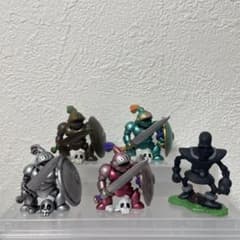 ドラゴンクエスト フィギュア さまようよろいシリーズ - メルカリ