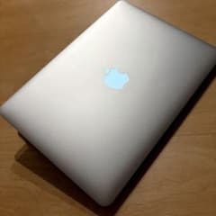 MacBook Air (13-inch, Early 2015)のサムネイル