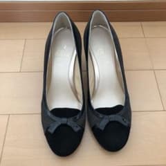 黒パンプス【Riz raffinee】【リズラフィーネ】24.1/2EEのサムネイル