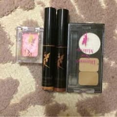 新品中古★ダイアモンドラッシュコスメのサムネイル
