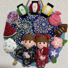 花火と夏祭りのマグネット式タペストリー【フェルトリース】 夏祭り☆花火☆フェルトリース ハンドメイド - メルカリ