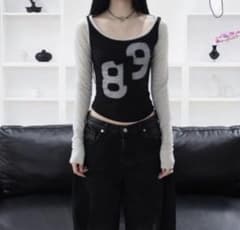 miae 美愛 Sepia Back slit number T シズニルックのサムネイル